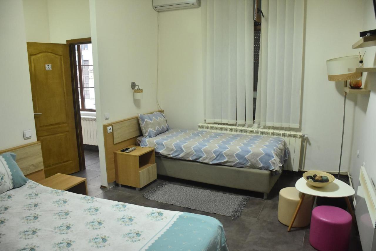 Mps Lux Apartments Nis Exterior foto